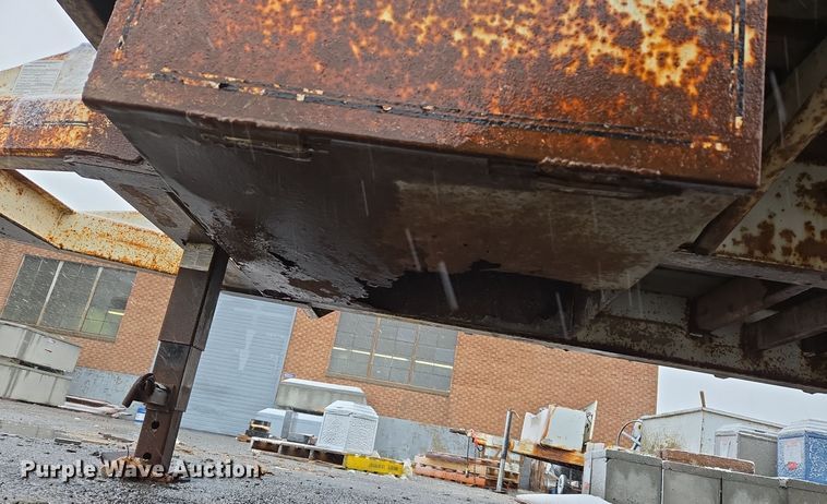 image for item ER5006 1995 Shop built equipment trailer