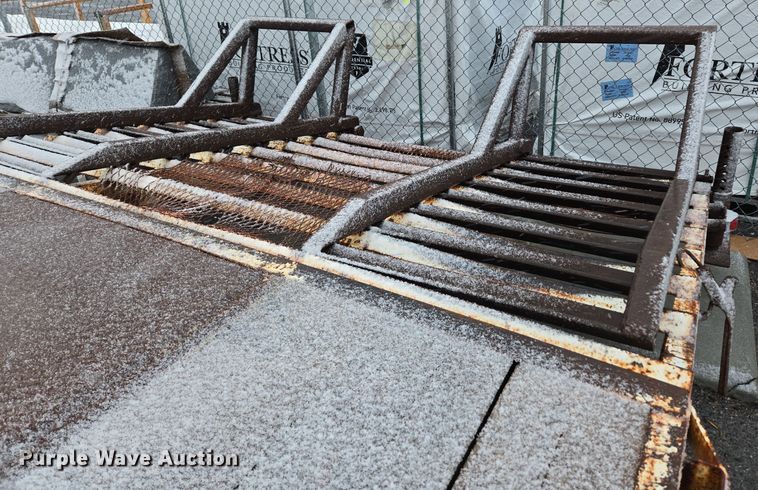 image for item ER5006 1995 Shop built equipment trailer