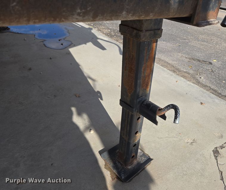 image for item ER5007 2021 Custom Built Gooseneck Trailers equipment trailer