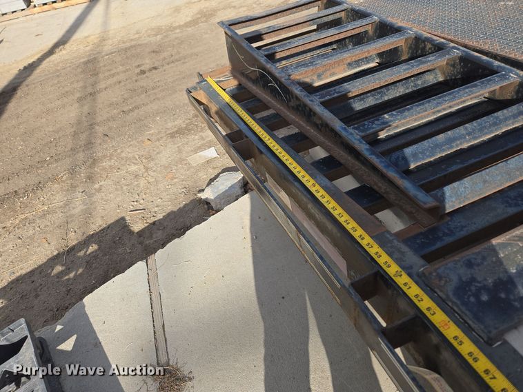 image for item ER5007 2021 Custom Built Gooseneck Trailers equipment trailer