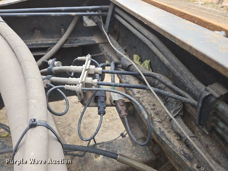 image for item ER5008 2016 Dodge Ram 4500 truck cab and chassis