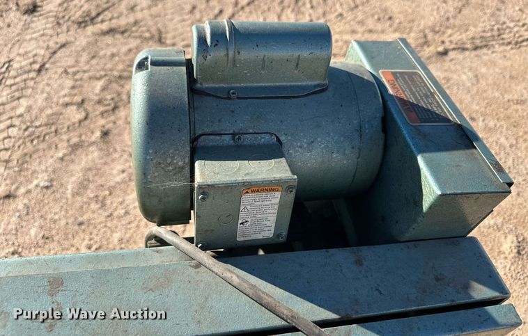 image for item ER8310 Ellis 1600 band saw