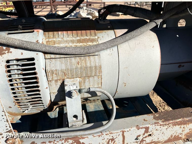 image for item ER8311 Lincoln SA-250 welder/generator