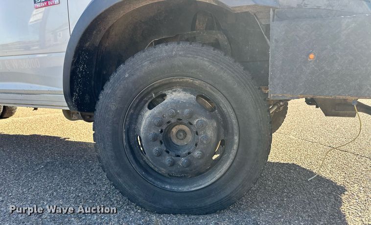 image for item ER8315 2012 Dodge Ram 5500HD Crew Cab flatbed truck