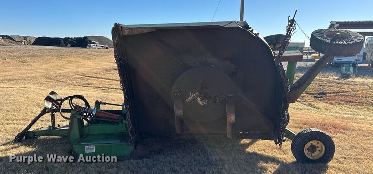 image for item ER8316 John Deere 1508 batwing rotary mower