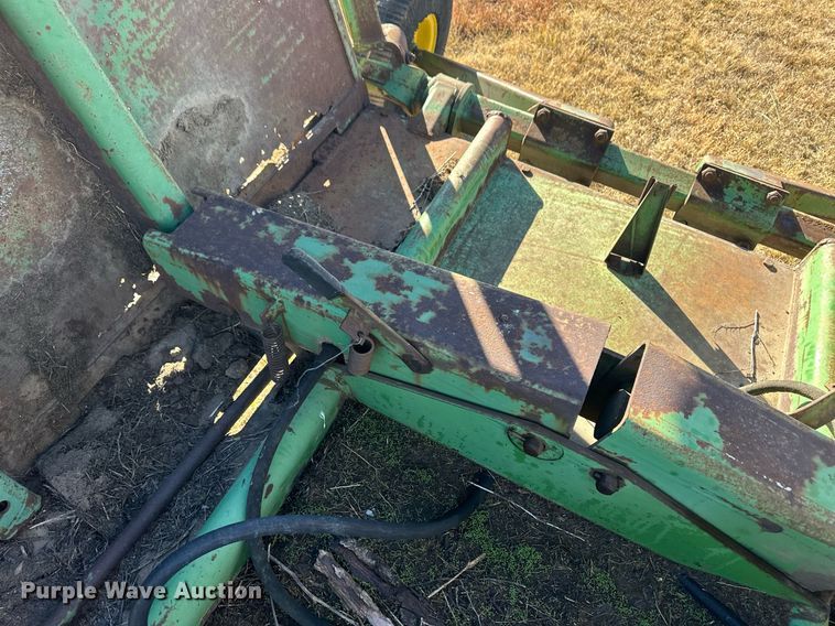 image for item ER8316 John Deere 1508 batwing rotary mower