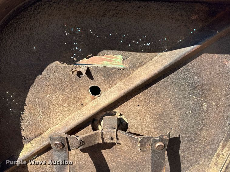 image for item ER8316 John Deere 1508 batwing rotary mower