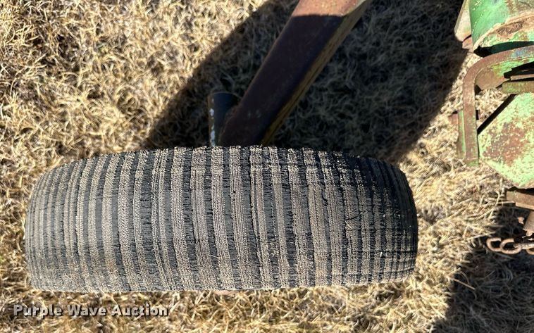 image for item ER8316 John Deere 1508 batwing rotary mower