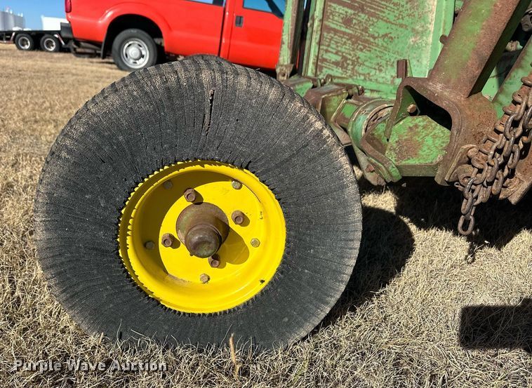 image for item ER8316 John Deere 1508 batwing rotary mower