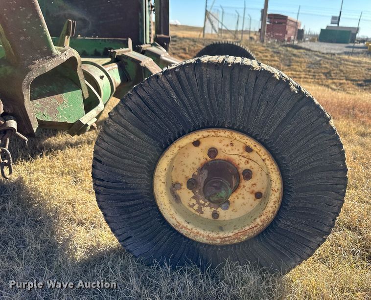 image for item ER8316 John Deere 1508 batwing rotary mower