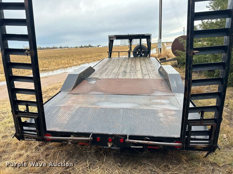 image for item ER8325 2006 Titan equipment trailer