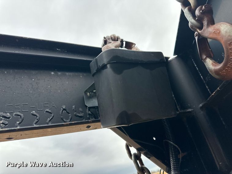 image for item ER8325 2006 Titan equipment trailer