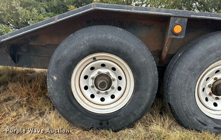 image for item ER8325 2006 Titan equipment trailer