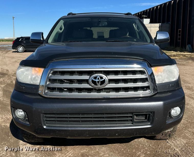 image for item ER8342 2012 Toyota Sequoia SUV