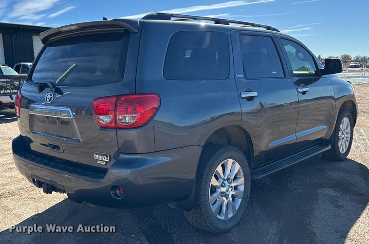 image for item ER8342 2012 Toyota Sequoia SUV