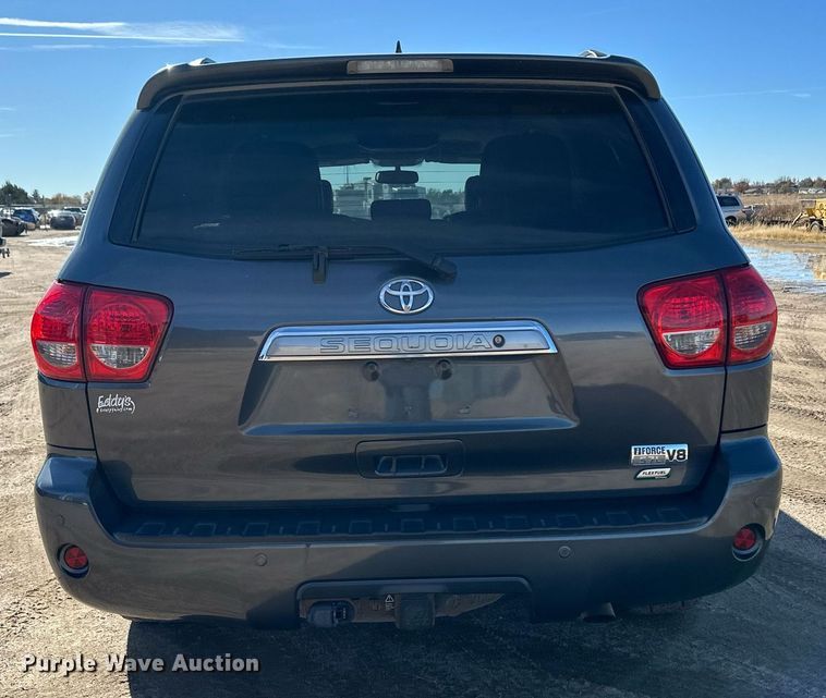 image for item ER8342 2012 Toyota Sequoia SUV