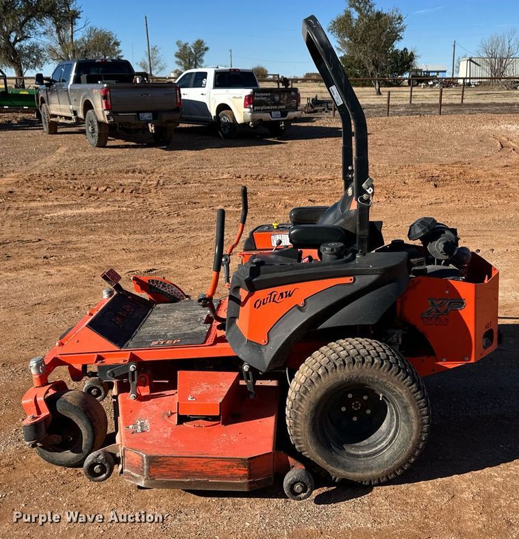 image for item ER8344 2015 Bad Boy Outlaw XP ZTR lawn mower