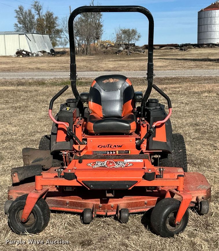 image for item ER8346 2017 Bad Boy Outlaw XP ZTR lawn mower
