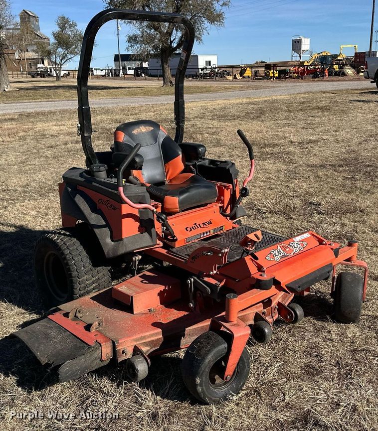 image for item ER8346 2017 Bad Boy Outlaw XP ZTR lawn mower