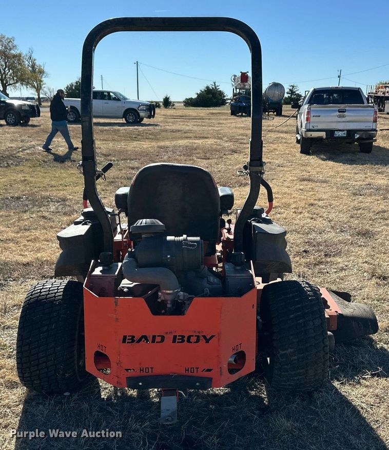 image for item ER8346 2017 Bad Boy Outlaw XP ZTR lawn mower