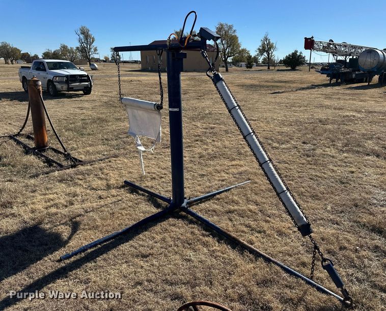 image for item ER8354 (2) cattle oilers