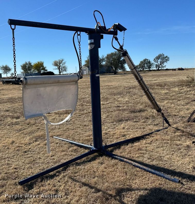 image for item ER8354 (2) cattle oilers