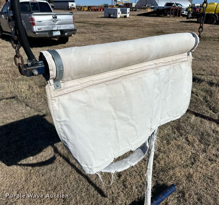 image for item ER8354 (2) cattle oilers