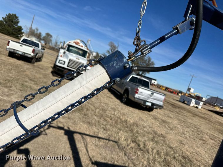 image for item ER8354 (2) cattle oilers