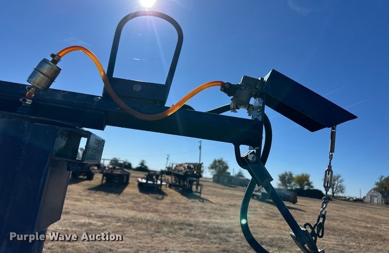 image for item ER8354 (2) cattle oilers