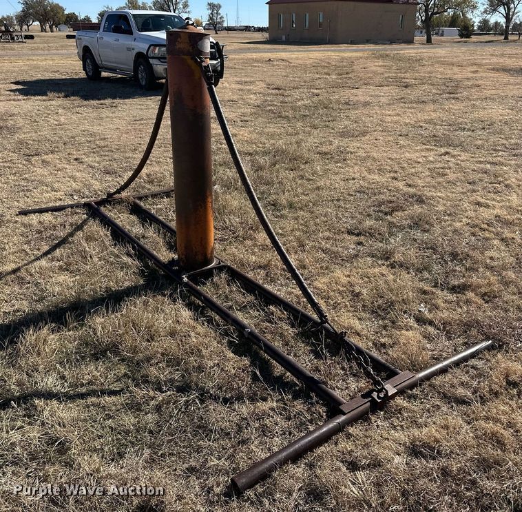 image for item ER8354 (2) cattle oilers