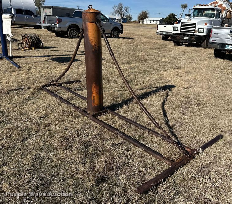 image for item ER8354 (2) cattle oilers