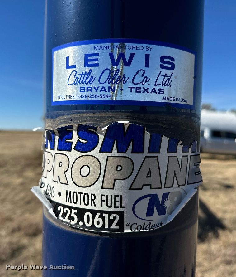 image for item ER8354 (2) cattle oilers