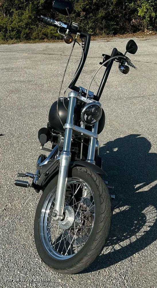 image for item IE9153 2007 Harley Davidson Dyna  motorcycle