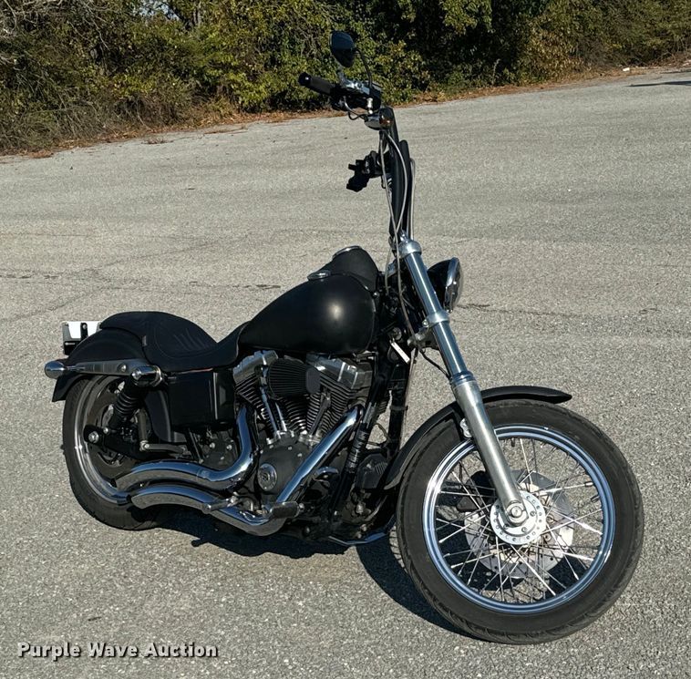 image for item IE9153 2007 Harley Davidson Dyna  motorcycle