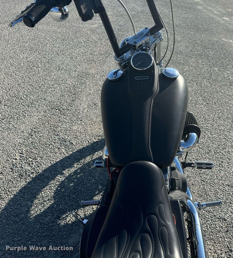 image for item IE9153 2007 Harley Davidson Dyna  motorcycle