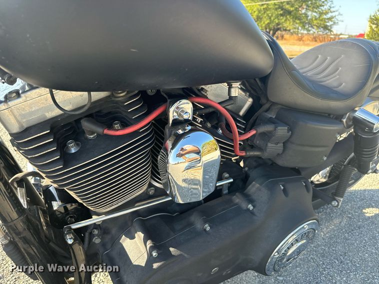 image for item IE9153 2007 Harley Davidson Dyna  motorcycle