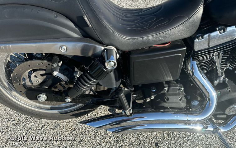 image for item IE9153 2007 Harley Davidson Dyna  motorcycle