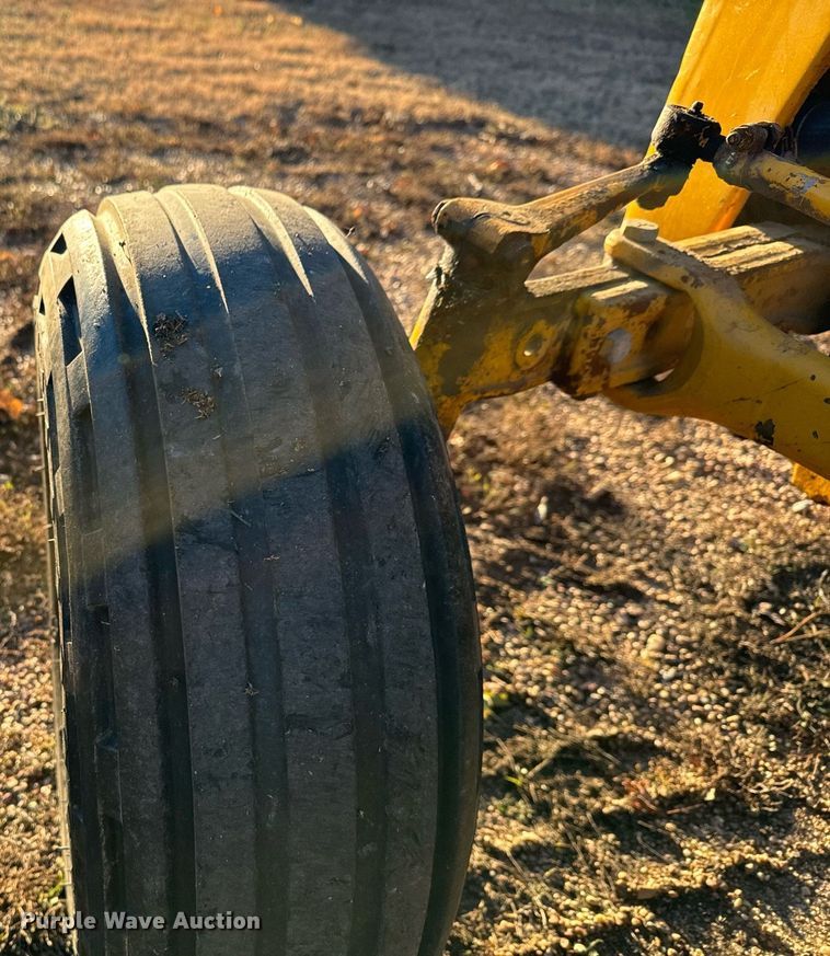 image for item LH9300 Massey Ferguson  MF35 Turf Special tractor