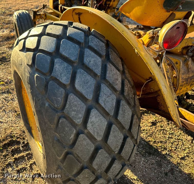 image for item LH9300 Massey Ferguson  MF35 Turf Special tractor