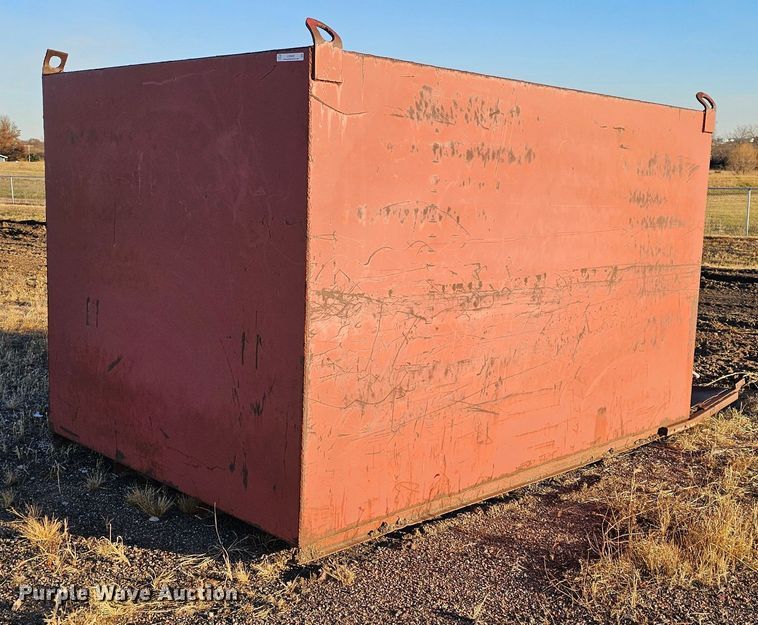 image for item LW9987 Sioux City Foundry RWT-30 water tank