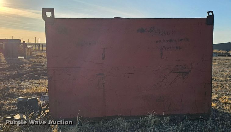 image for item LW9987 Sioux City Foundry RWT-30 water tank