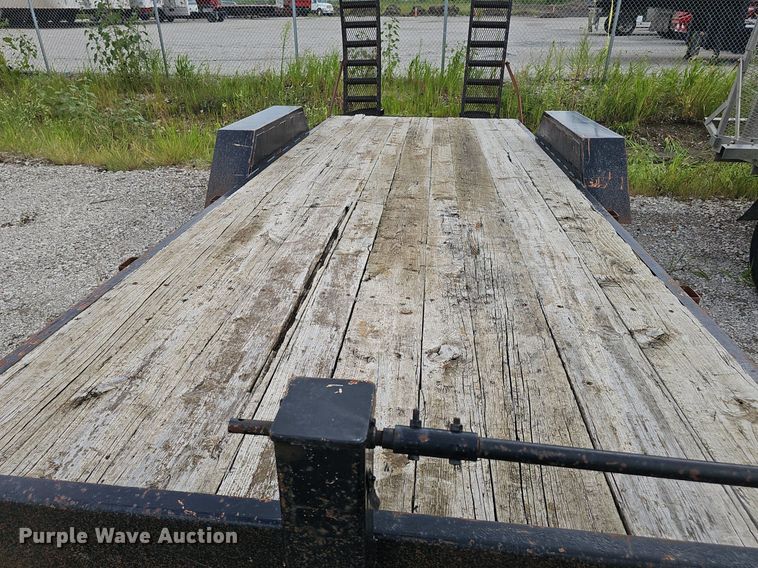 image for item ML9509 2006 Maurer Manufacturing equipment trailer