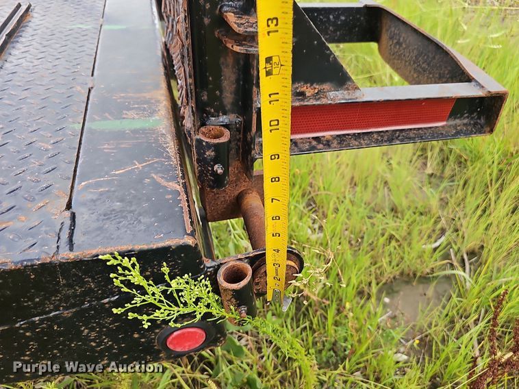 image for item ML9509 2006 Maurer Manufacturing equipment trailer