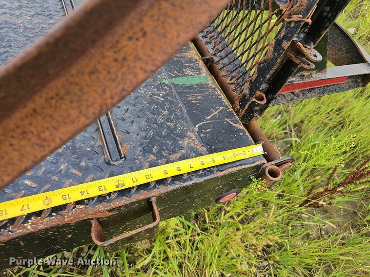 image for item ML9509 2006 Maurer Manufacturing equipment trailer