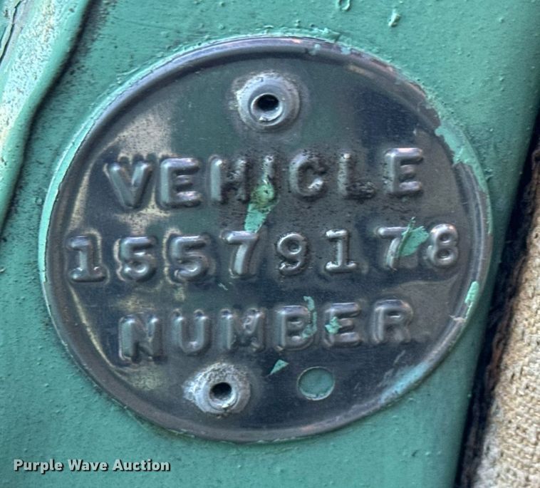 image for item MS9997 1952 Plymouth sedan