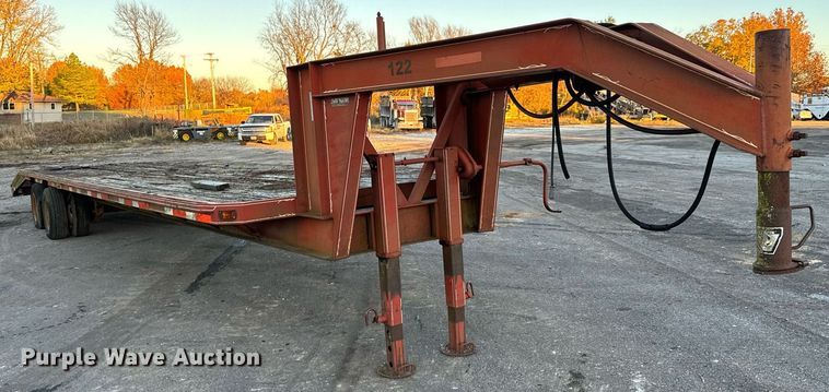 image for item MT9018 1991 Coose equipment trailer