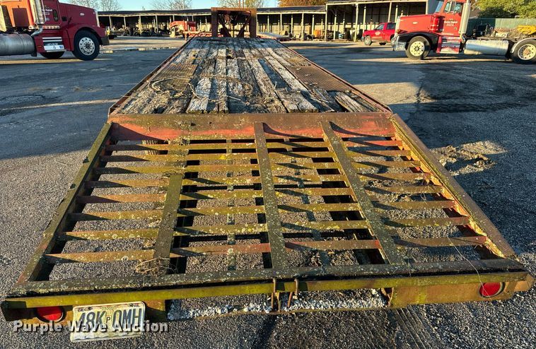 image for item MT9018 1991 Coose equipment trailer