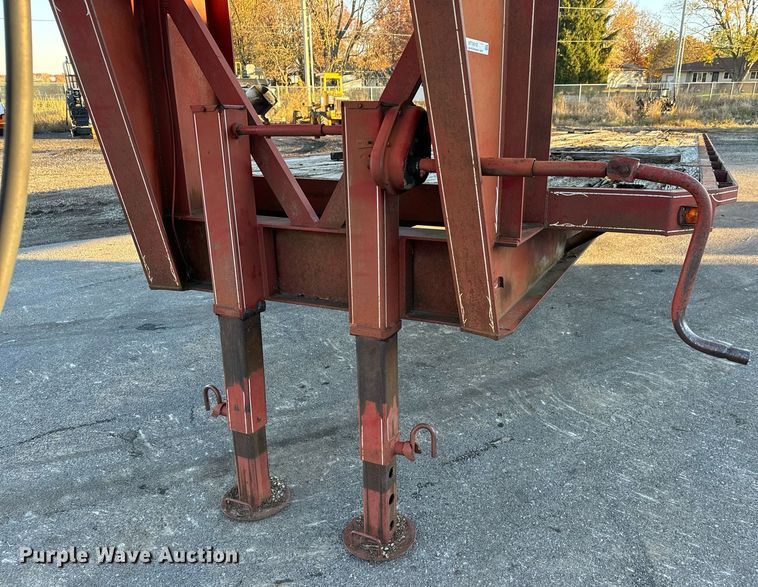 image for item MT9018 1991 Coose equipment trailer