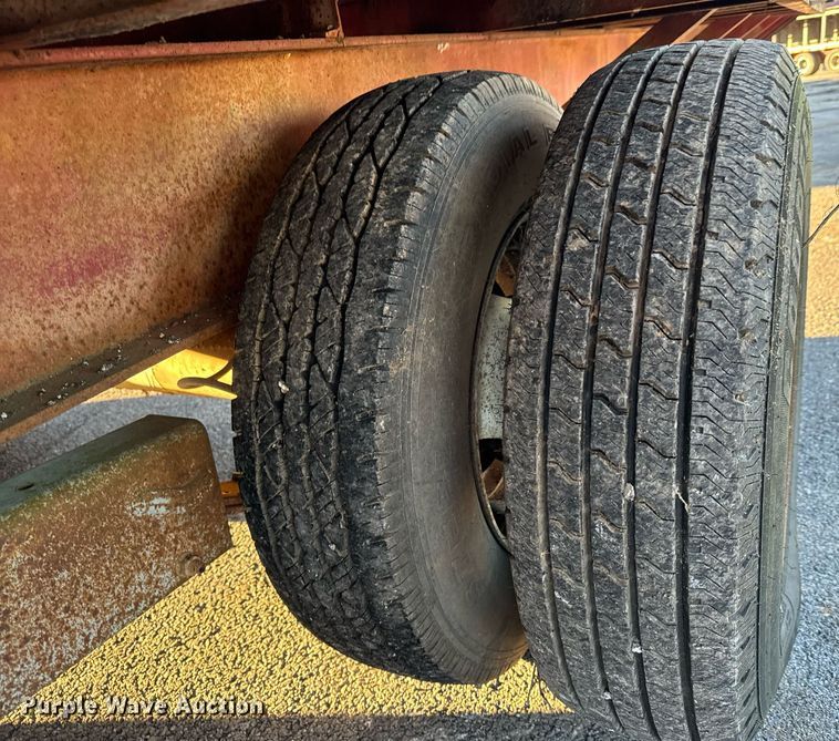 image for item MT9018 1991 Coose equipment trailer