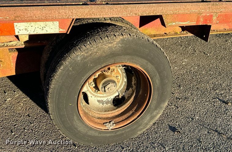 image for item MT9018 1991 Coose equipment trailer